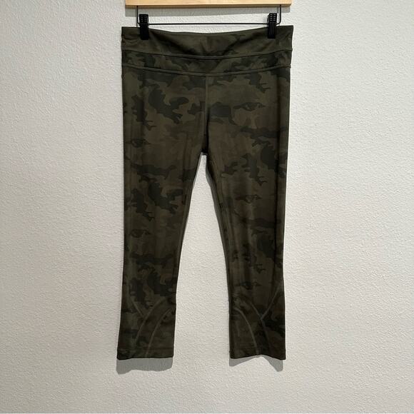 Lululemon Run Inspire Crop II Camo Fatigue Leggings SZ 6 - Picture 2 of 12